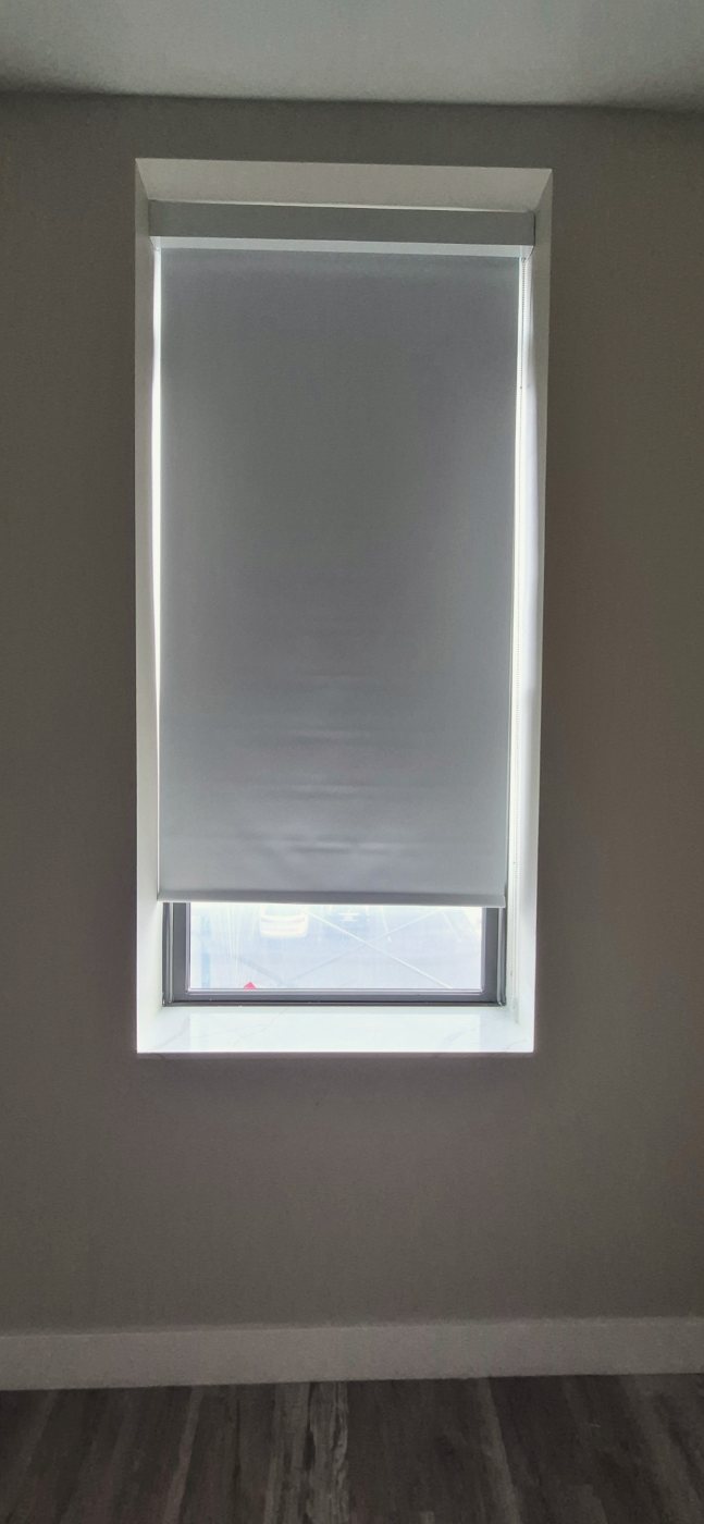 Roller shade in a deep window